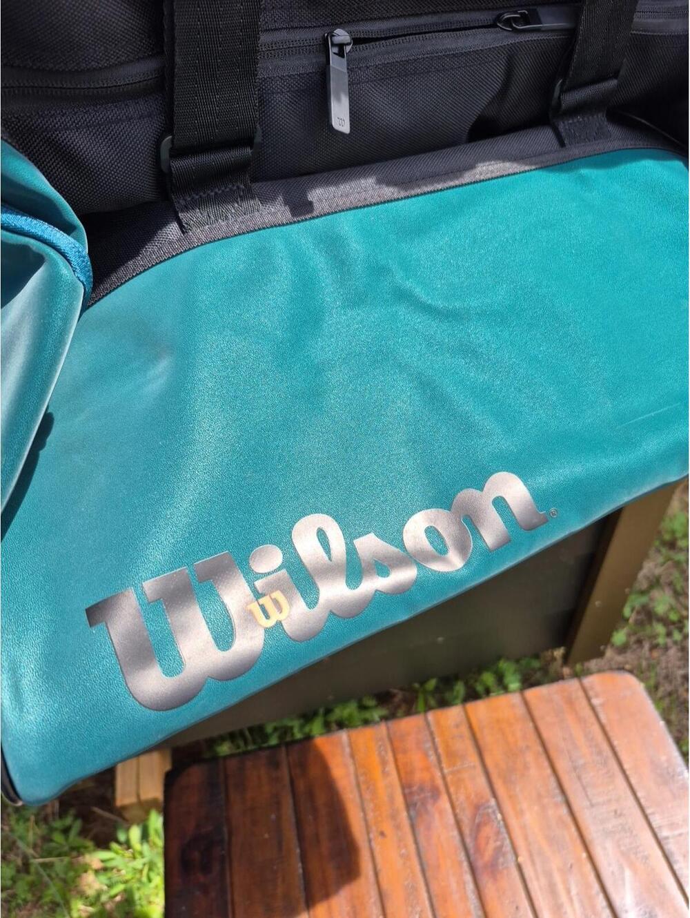 WILSON Blade V9 Super Tour Tennis Racket Bags - Duffel, Green/Black - Picture 6 of 8